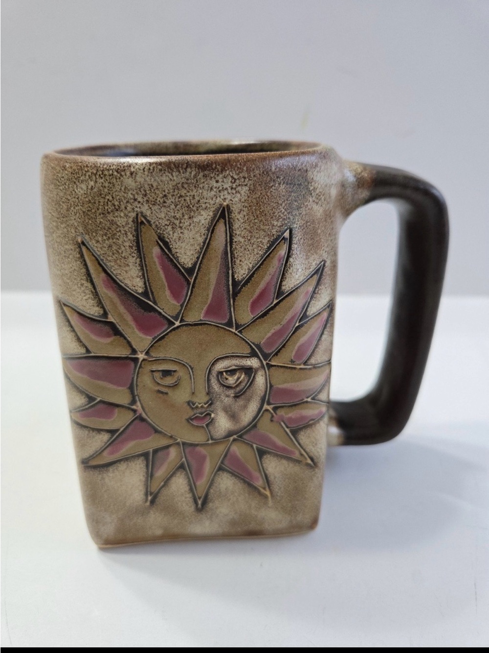 Sun Face Ceramic Mug in Brown and Pink - Unbranded